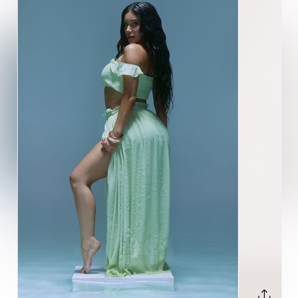 Fashion Nova Light Green Skirt Set - Picture 2 of 4